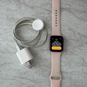 Apple Watch Series 6 - 40mm